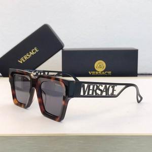 Versace Sunglasses 1057